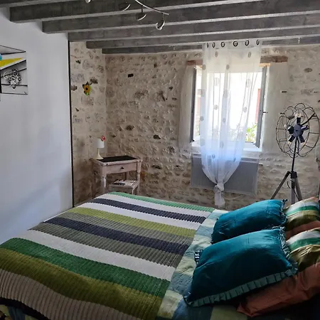 Le Domaine Des Tourterelles D'hote 3* Saint-Dizant-du-Gua